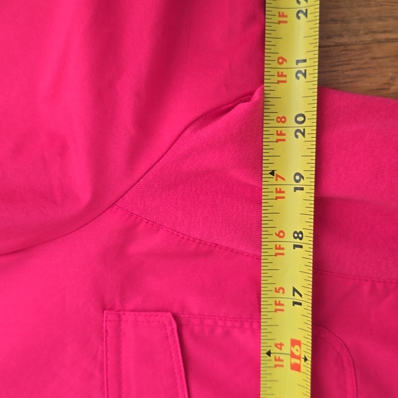 CROFT AND BARROW WOMEN'S PETITE FUSCIA PINK FRONT BUTTON SHIRT SIZE PETITE LARGE - Picture 10 of 16